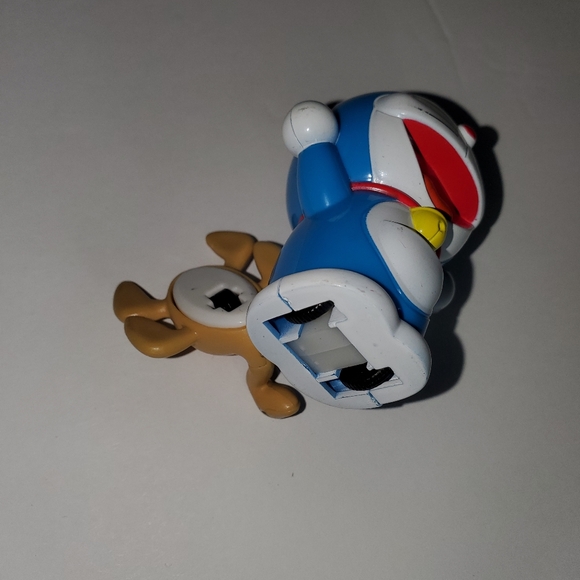 💙 Doraemon Keychain From 2006 In GUC! RARE! - Picture 4 of 7